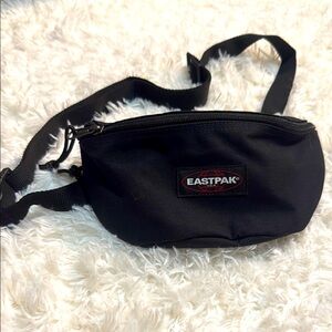 Eastpak Black Men's Belt Bag 9” NWOT
